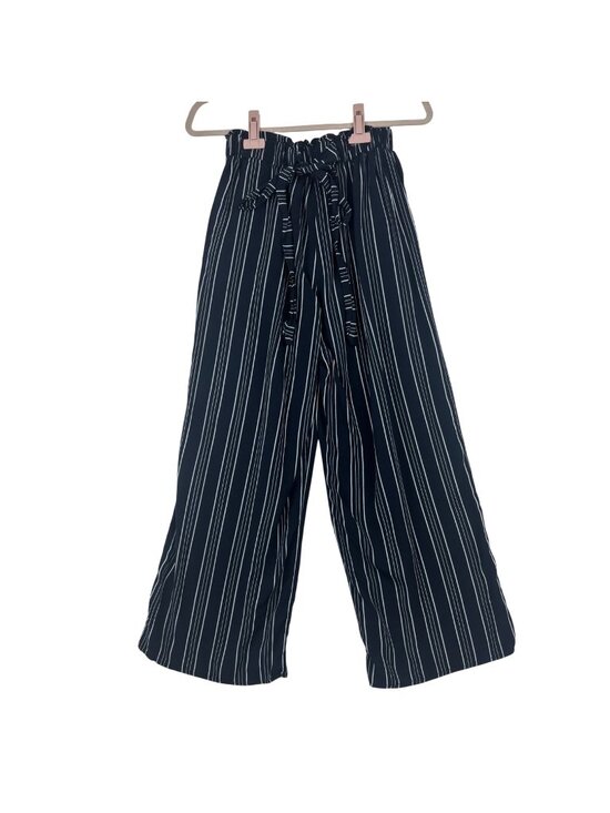 Weekend Designs Pants - ✨3/$30 Suzanne Betro S Weekend Striped Wide-Leg Palazzo Elastic Tie Waist Pants
